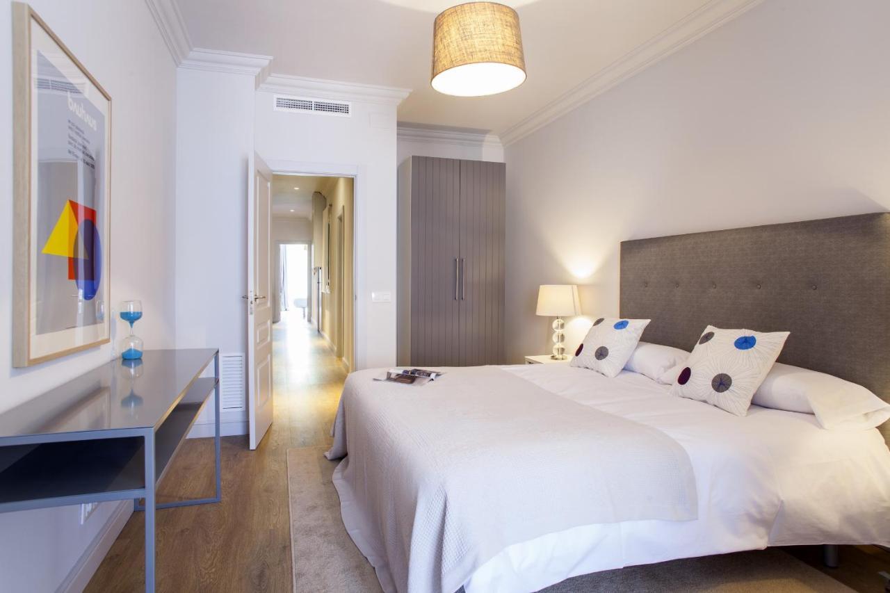 Ola Living Broto Lägenhet Barcelona Exteriör bild